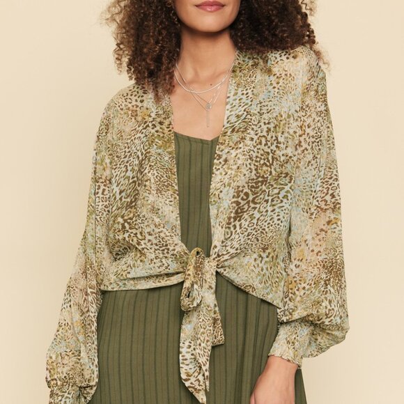 MYSTREE Leopard Print Tie Front Blouse, Sheer Long Sleeve Animal Print Top - Picture 4 of 8